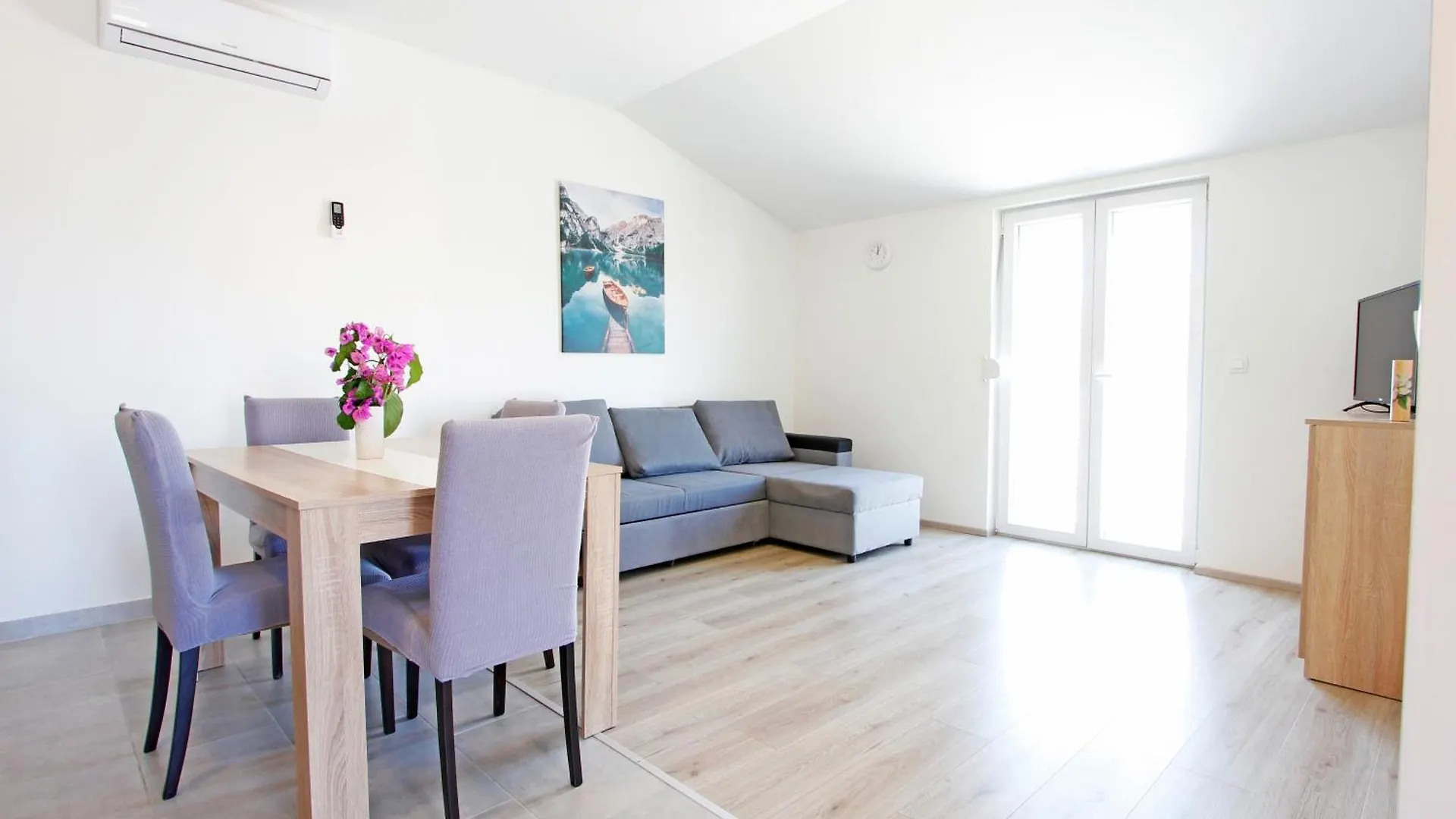Apartments With A Parking Space Nin, Zadar - 5797 克罗地亚